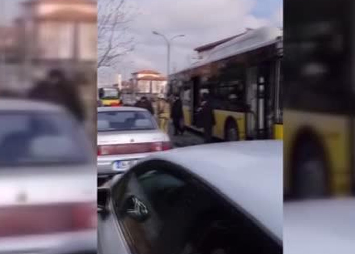 Başakşehir'de iki İETT otobüsünün çarpışması sonucu 6 yolcu yaralandı