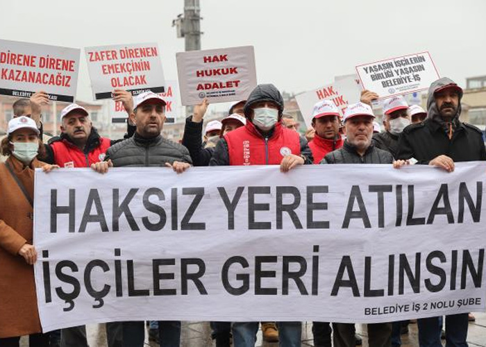 Belediye İş Sendikası üyelerinden Bakırköy Belediyesi önünde "işe iade" eylemi